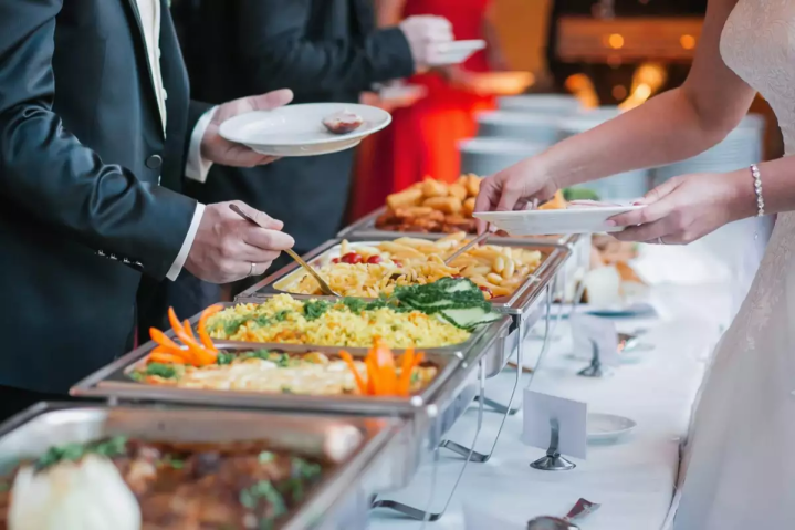 Célébrez votre union avec une gastronomie d'exception.
